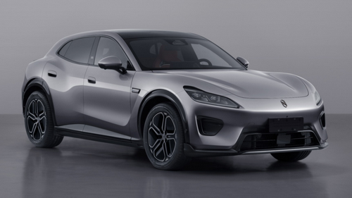 Luxeed RX від Huawei та Chery потрапив у скандал через “дизайнера Ferrari”