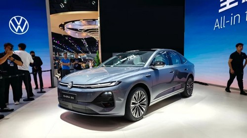 Volkswagen ID. ERA 5S вийшов у Китаї: гібрид із запасом ходу 2000 км, міським автопілотом і ціною від 13 400 доларів Volkswagen ID. ERA 5S вийшов у Китаї: гібрид із запасом ходу 2000 км, міським автопілотом і ціною від 13 400 доларів