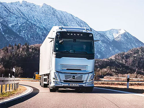 Volvo Trucks представляє найекономічніші двигуни у своїй історії Volvo Trucks представляє найекономічніші двигуни у своїй історії