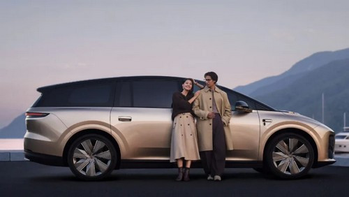 Li Auto i9 представлять 16 вересня: електричний флагман із поворотними кріслами