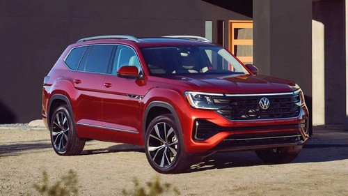 Volkswagen відкликає майже 58 000 Atlas: камера заднього виду може залишити водія з чорним екраном