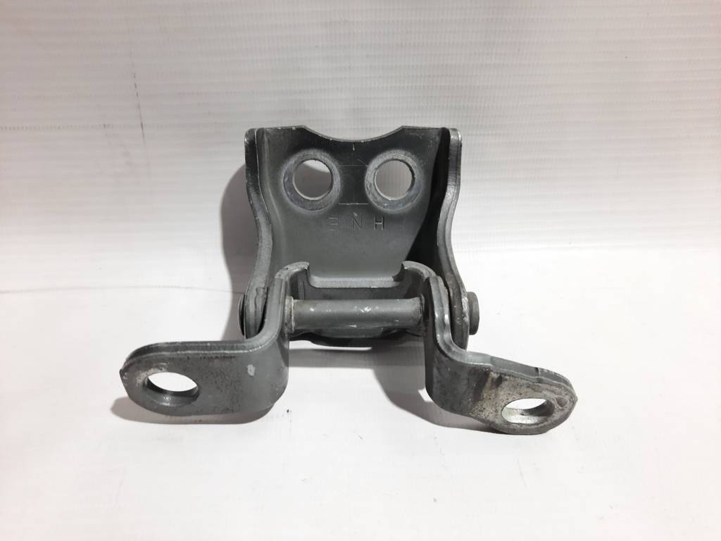 Insight Петля двери передней правой нижняя Honda Insight 2003-2017 67420SDAA01ZZ Honda Insight 2