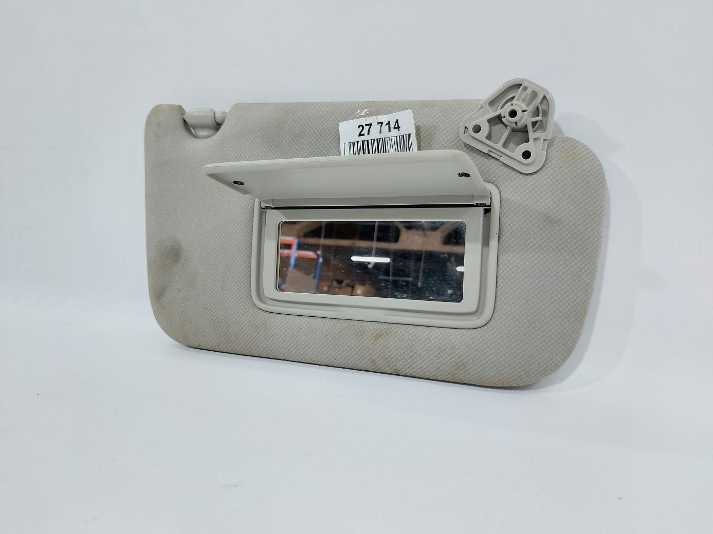 Sentra Козирок сонцезахисний правий Nissan Sentra 2013-2017 964003SG7A Nissan Sentra 6