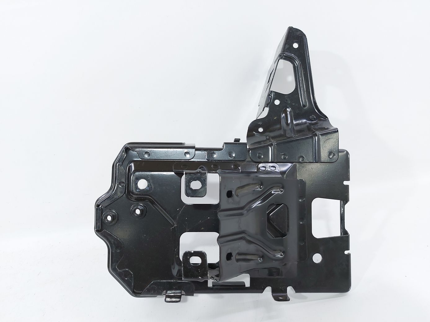 Malibu Подіум АКБ Chevrolet Malibu 2016-2021 84317915 Chevrolet Malibu 6