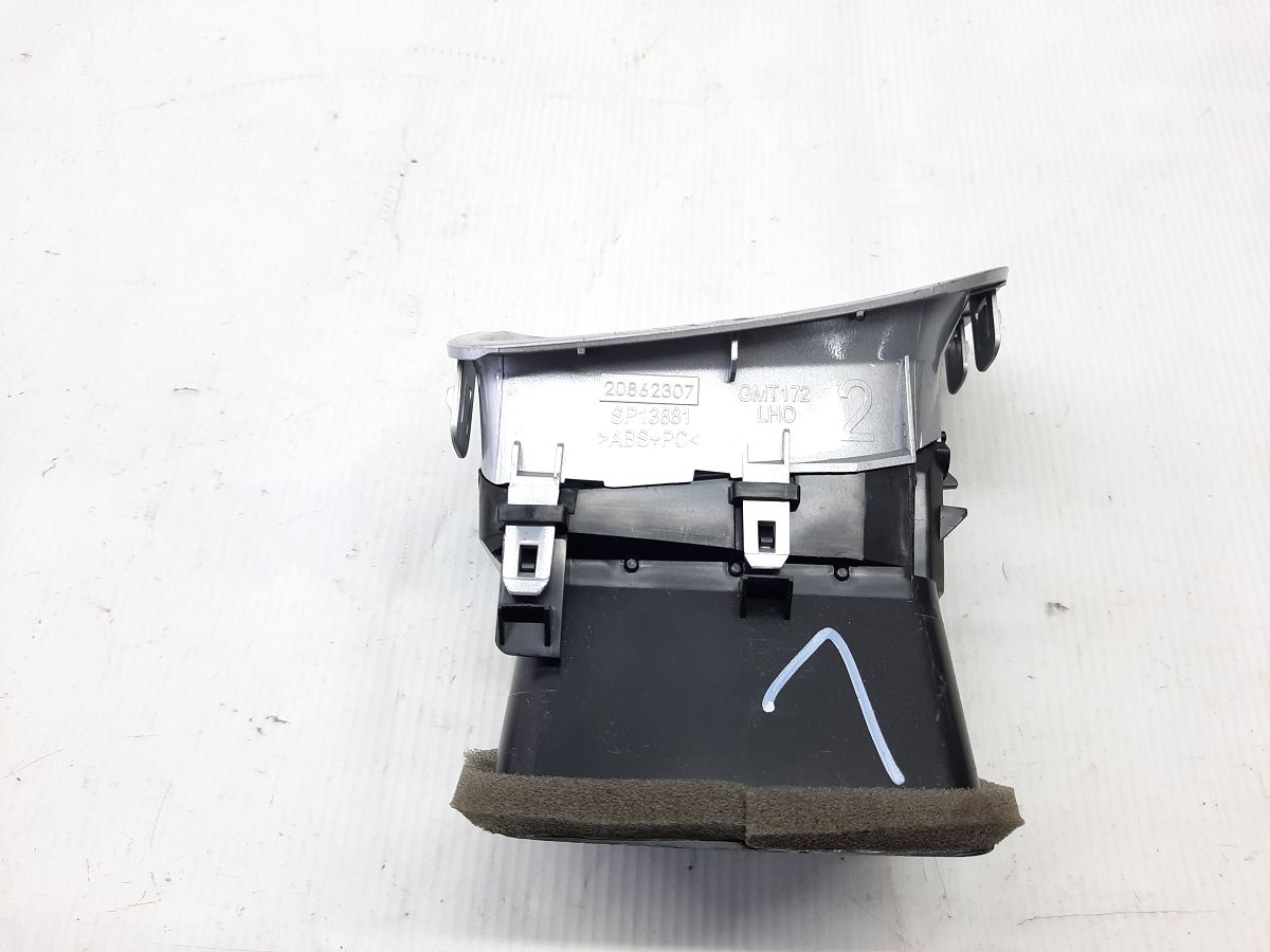 Equinox Решітка повітроводу торпеди ліва Chevrolet Equinox 2010-2015 20862307 Chevrolet Equinox 3 Equinox Решітка повітроводу торпеди ліва Chevrolet Equinox 2010-2015 20862307 Chevrolet Equinox 3