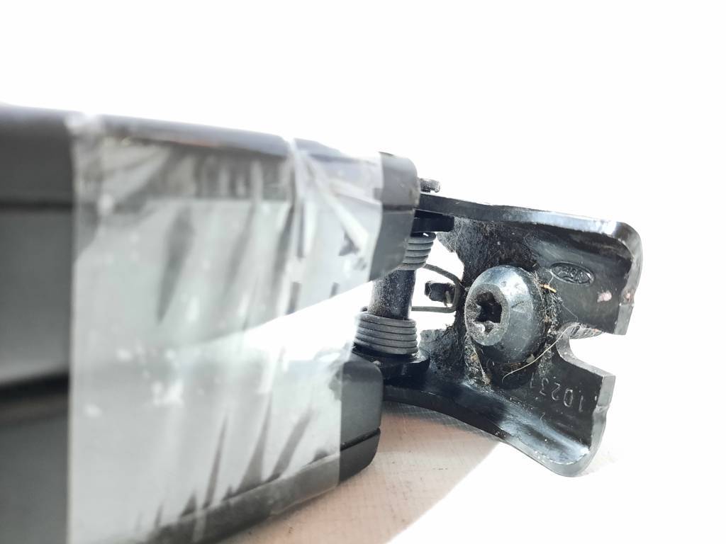 Fusion hybrid Замок ременя безпеки сидіння заднього Ford Fusion Hybrid 2013-2016 DG9Z-5460045-AA Ford Fusion Hybrid 3