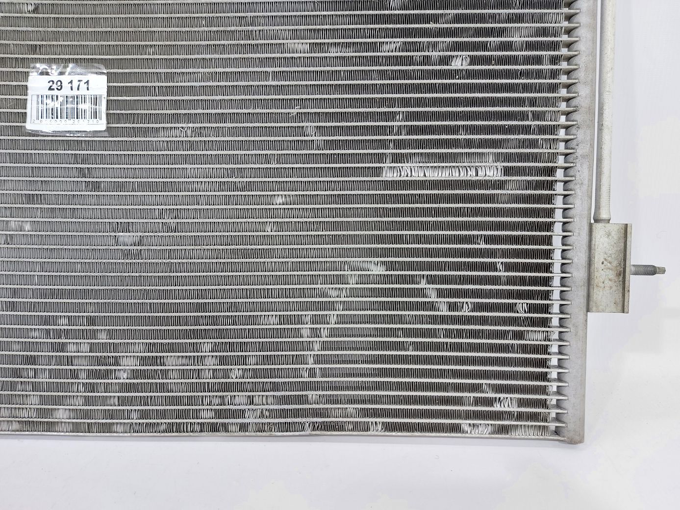 Volt Радіатор кондиціонера Chevrolet Volt 2011-2015 20842140 Chevrolet Volt 11 Volt Радіатор кондиціонера Chevrolet Volt 2011-2015 20842140 Chevrolet Volt 11