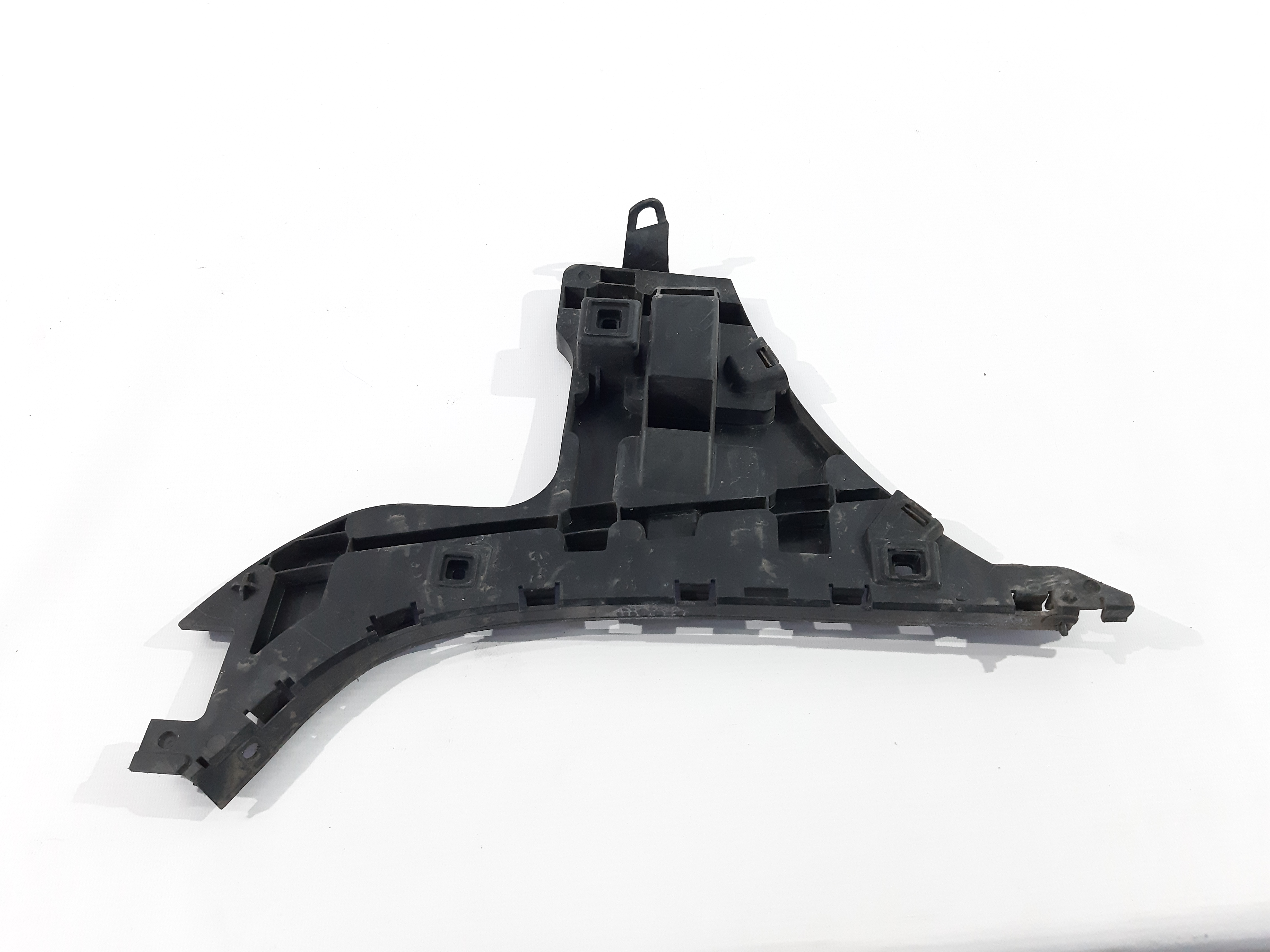 S80. Кріплення бампера заднього праве Volvo S80 2005-2013 31213294 Volvo S80