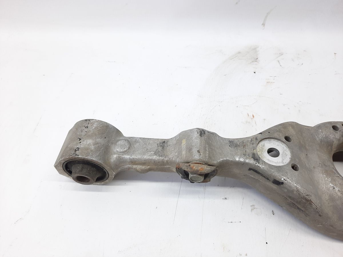 Cadenza Важіль задній нижній поперечний лівий Kia CADENZA 2014-2016 552103V055 Kia CADENZA 3