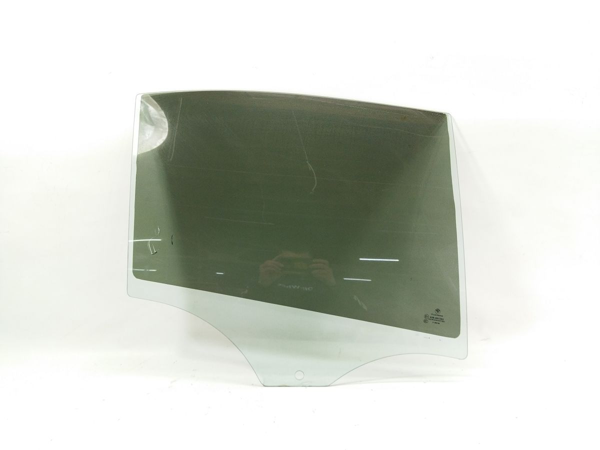 328i xdrive. Скло дверей задньої правої BMW 328i xDrive 2009-2011 51347060268 BMW 328i xDrive 328i xdrive. Скло дверей задньої правої BMW 328i xDrive 2009-2011 51347060268 BMW 328i xDrive