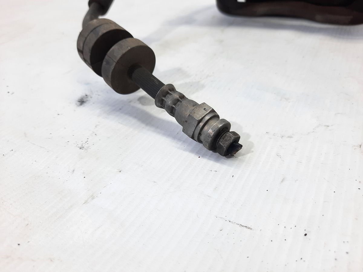 Dart Суппорт тормозной передний левый Dodge Dart 2013-2019 68160685AB Dodge Dart 21