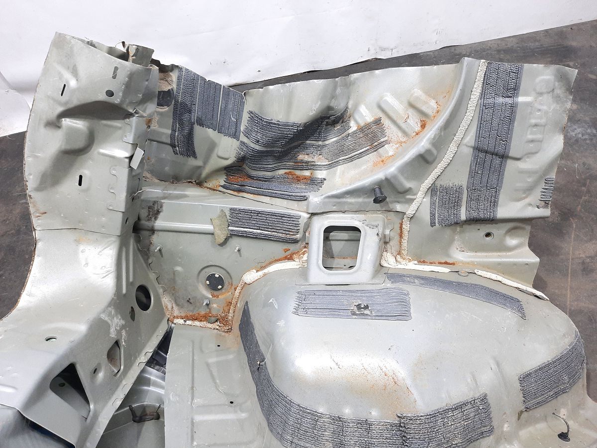 Equinox Чверть ззаду права Chevrolet Equinox 2010-2017 23218870 Chevrolet Equinox 10