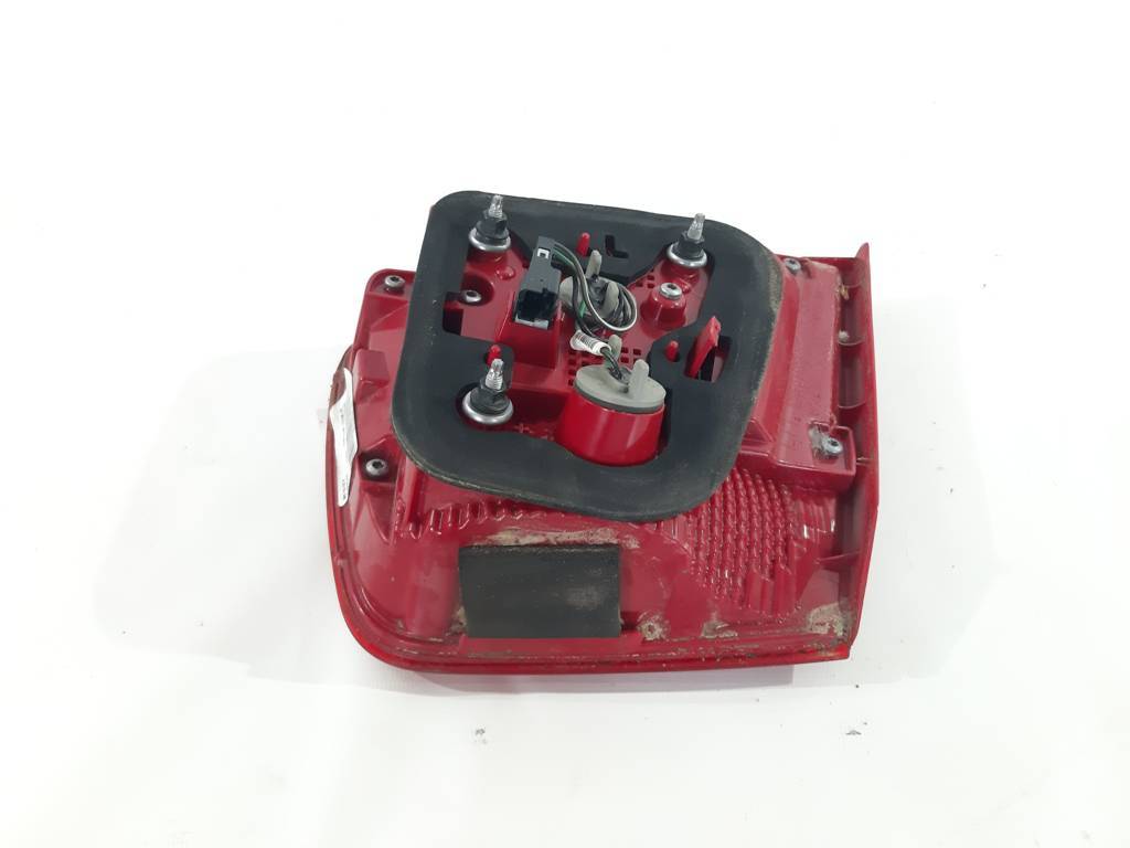 Malibu Ліхтар кришки багажника лівий Chevrolet Malibu 2013-2018 22907311 Chevrolet Malibu 3