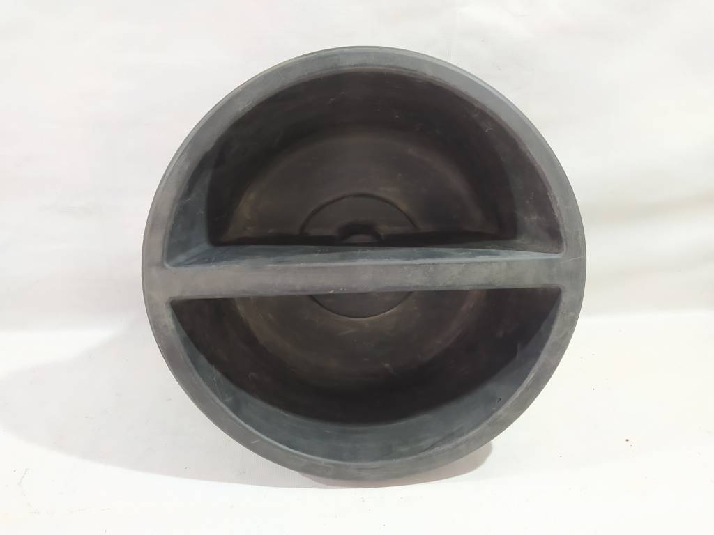 Forester Вставка в запасное колесо Subaru Forester 2006-2008 91141SA001 Subaru Forester 1