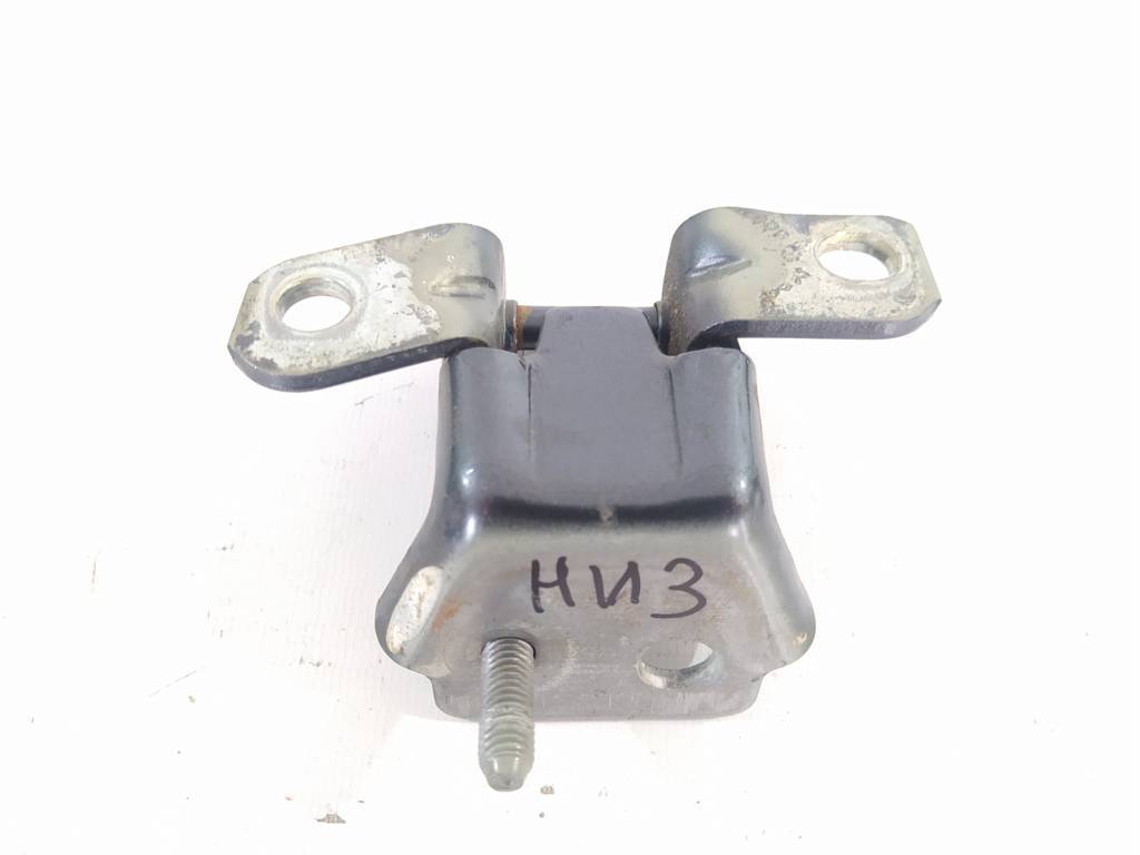 3 Петля двері задньої нижня права Mazda 3 2013-2019 KD5372240A Mazda 3 5