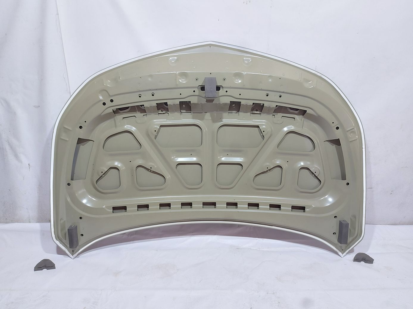 Капоты Капот (металл) Chevrolet Malibu 2016-2021 23134824 Chevrolet Malibu 7 Капоты Капот (металл) Chevrolet Malibu 2016-2021 23134824 Chevrolet Malibu 7