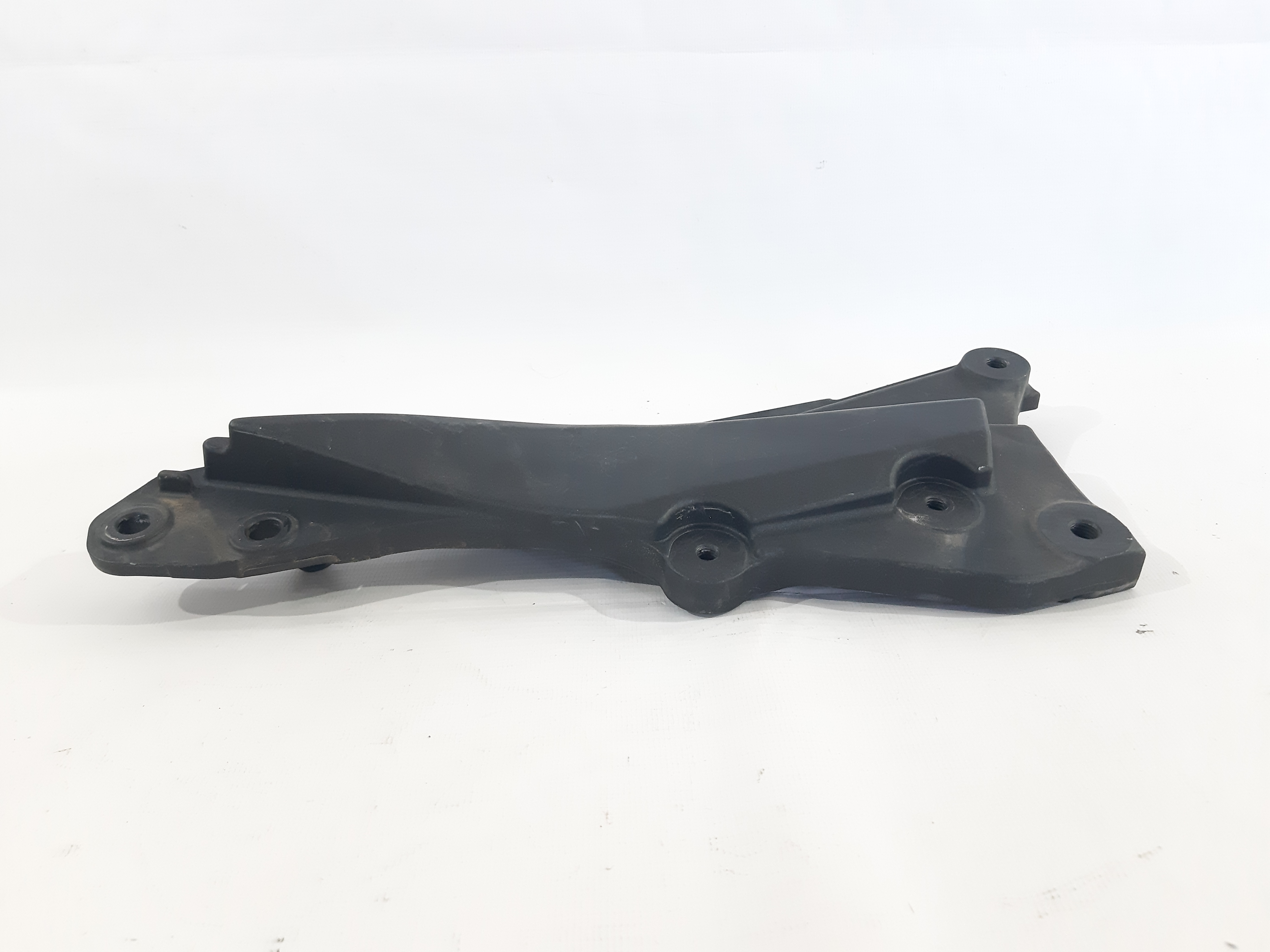 Zx-1000 Кронштейн рами правий/лівий Kawasaki ZX-1000 2011-2013 11056057318R Kawasaki ZX-1000 2