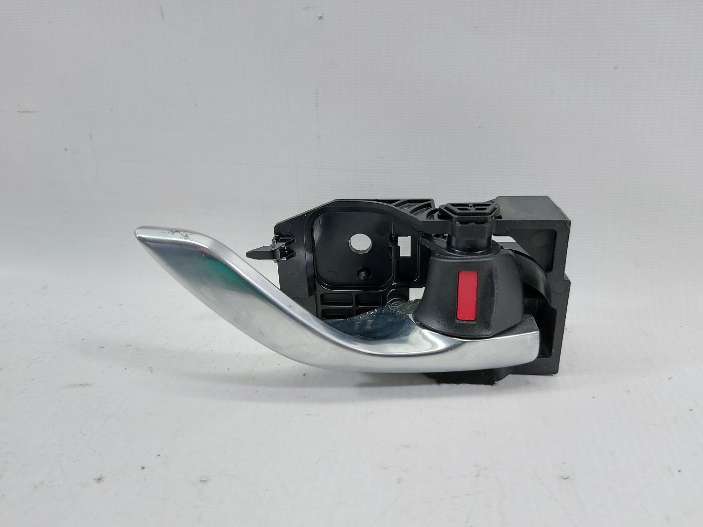 6. Ручка дверей передньої правої внутрішня (сіра) Mazda 6 2014-2017 GHP958330B Mazda 6