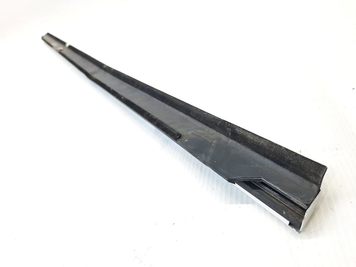Passat cc Молдинг стекла двери задней левой (согнут) Volkswagen Passat CC 2009-2017 3C8839475F3Q7 Volkswagen Passat CC 4 Passat cc Молдинг стекла двери задней левой (согнут) Volkswagen Passat CC 2009-2017 3C8839475F3Q7 Volkswagen Passat CC 4