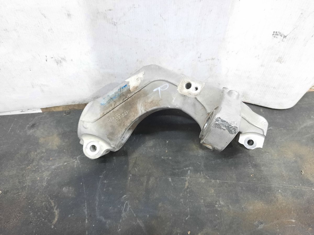 Dart Поворотный кулак передний правый Dodge Dart 2013-2019 68080585AD Dodge Dart 4