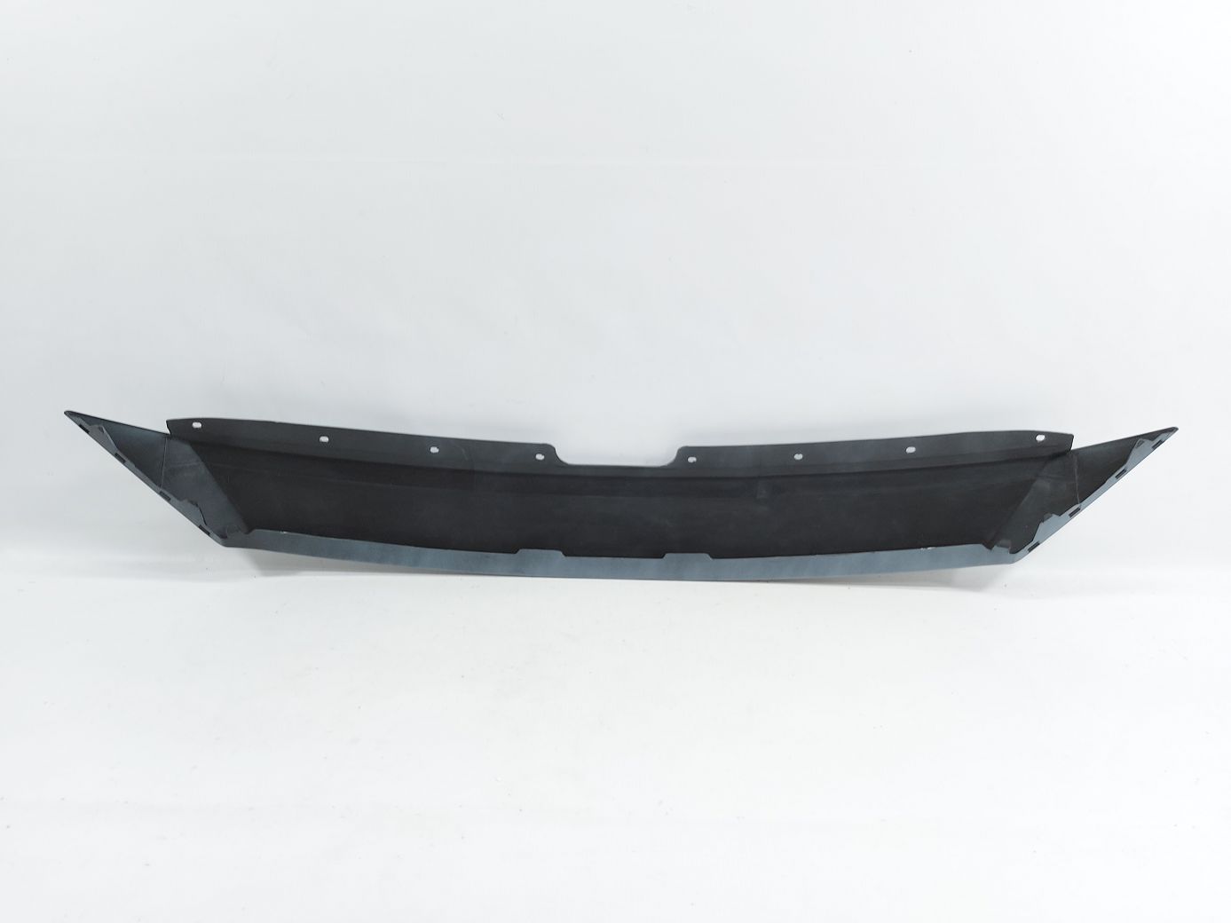 Крышки передней панели кузова Накладка радиатора верхняя Mazda 6 2018-2021 GSH7507E151 Mazda 6 4