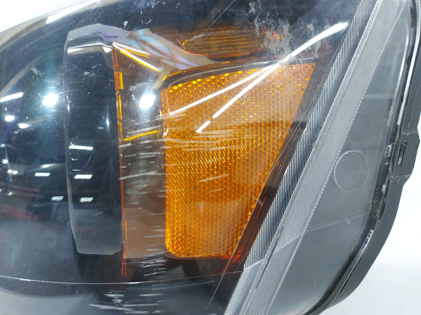 Grand caravan Фара передня ліва (відламані 2 кріплення, подряпини) Dodge Grand Caravan 2014-2020 68206501AE Dodge Grand Caravan 12