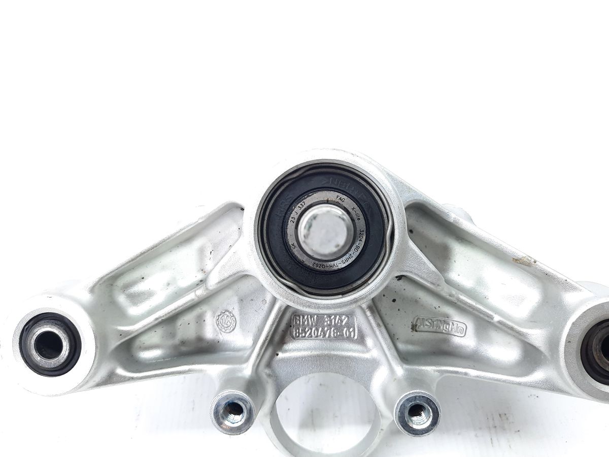 R 1200 Перемичка вилки верхня BMW R 1200 2014 31428555849 BMW R 1200 5
