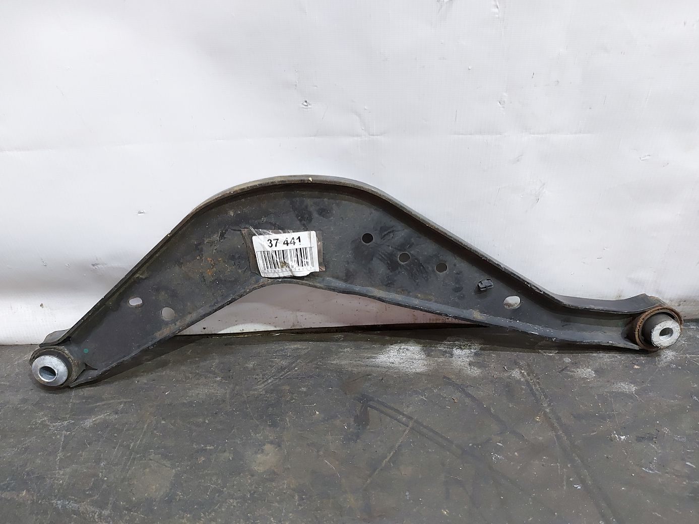 Malibu. Важіль задній лівий верхній Chevrolet Malibu 2016-2021 84149391 Chevrolet Malibu Malibu. Важіль задній лівий верхній Chevrolet Malibu 2016-2021 84149391 Chevrolet Malibu