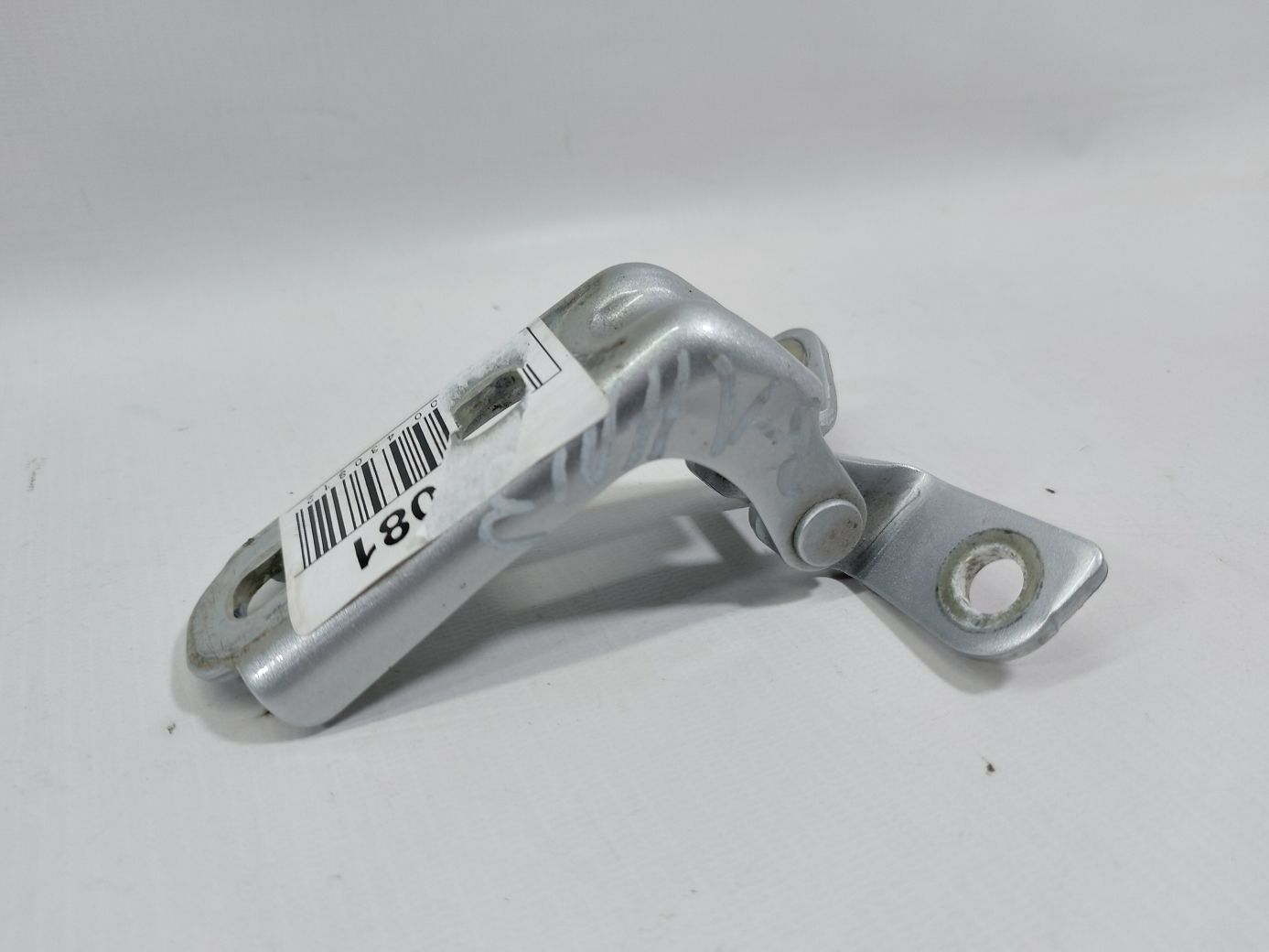 Ats Петля двері задньої лівої нижня Cadillac ATS 2013-2018 13501715 Cadillac ATS 2