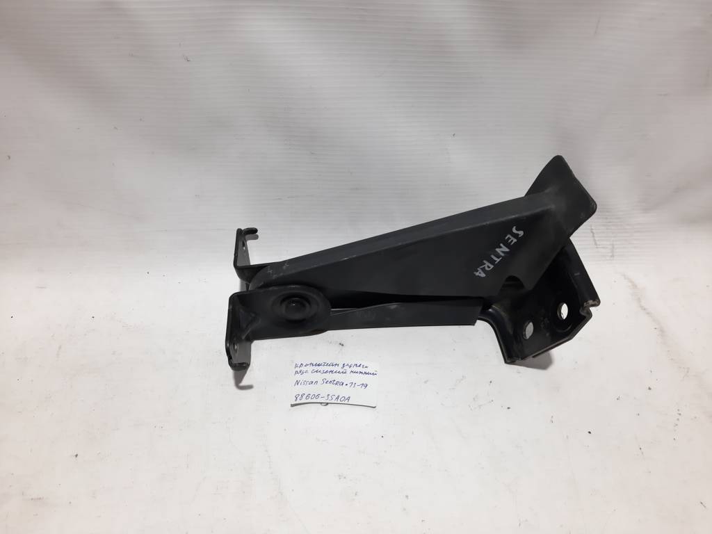 Sentra Крепление заднего ряда сидений центр Nissan Sentra 2013-2019 886063SA0A Nissan Sentra 9