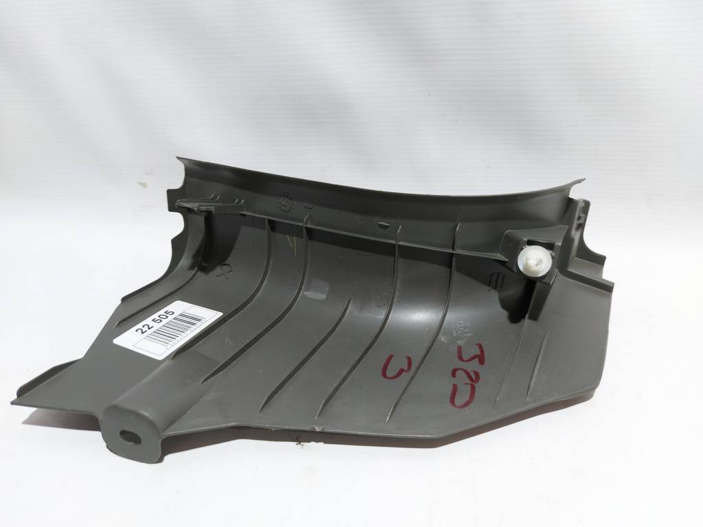 Sienna Обшивка переднього порогу кутова ліва Toyota SIENNA 2015-2020 6211208020B1 Toyota SIENNA 3