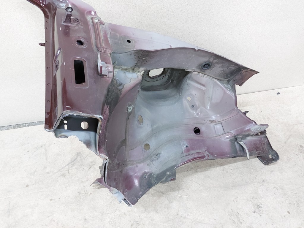 Passat s Чверть передня права Volkswagen Passat S 2012-2015 561803092A Volkswagen Passat S 16