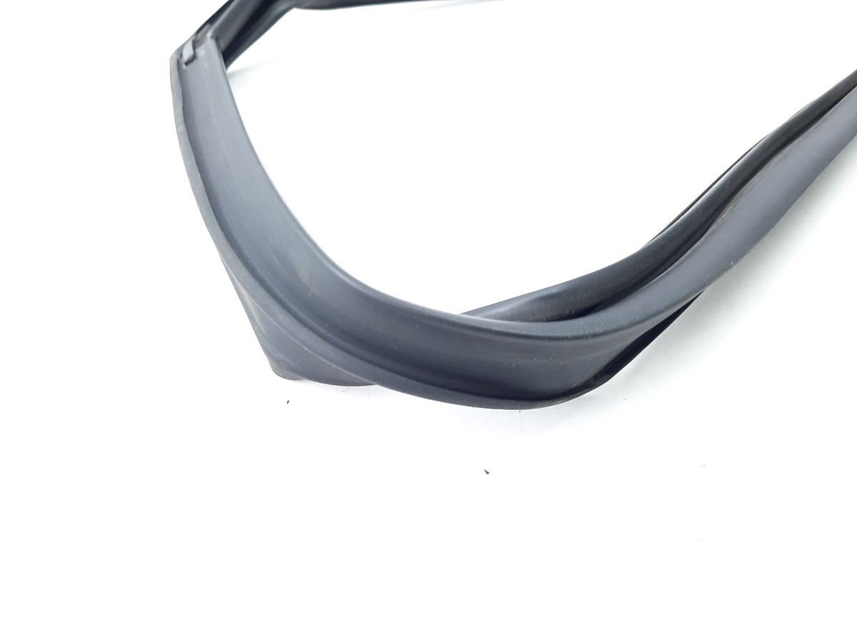 Journey Направляющая резинка стекла двери передней левой Dodge Journey 2009-2020 5076871AF Dodge Journey 7