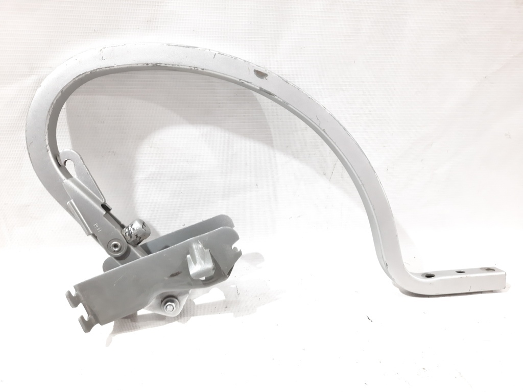 Dart Петля кришки багажника права Dodge Dart 2013-2016 68082012AH Dodge Dart 11