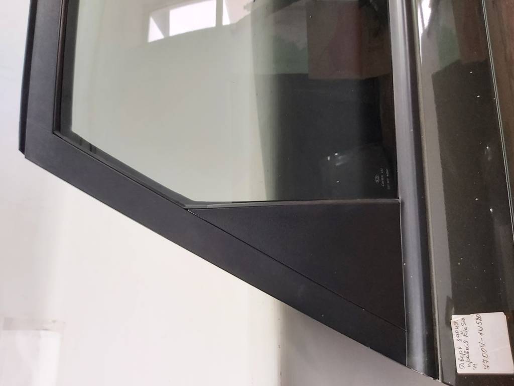 Sorento Двері задні праві Kia Sorento 2011-2015 770041U520 Kia Sorento 4