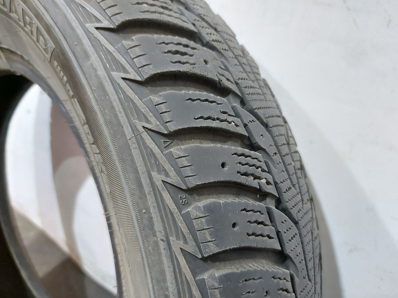  Гума Nexen Winguard 195/70R14 (L 300) 17