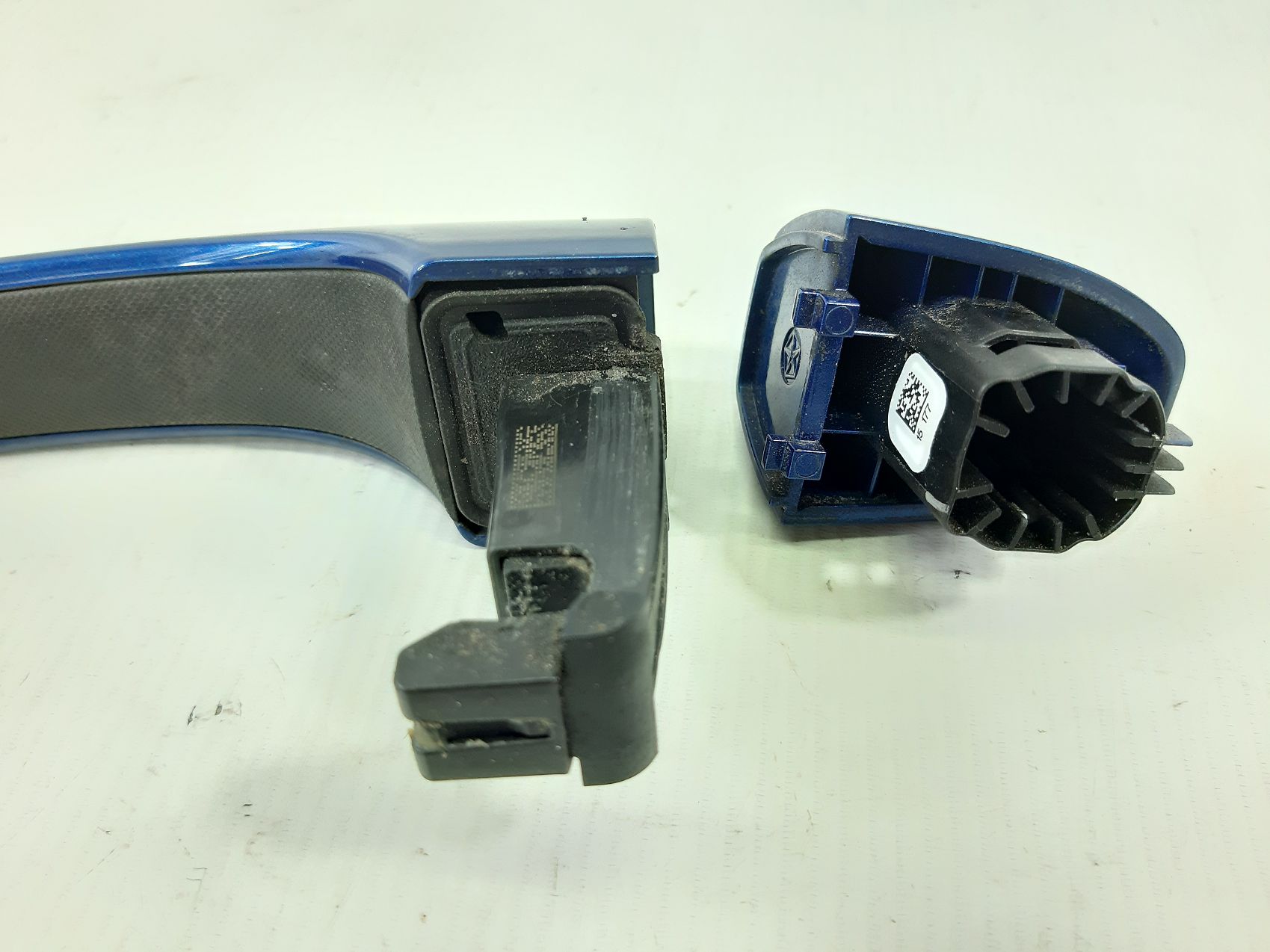 200 Ручка дверей передня права зовнішня Chrysler 200 2015-2017 1YB55KCLAC Chrysler 200 6