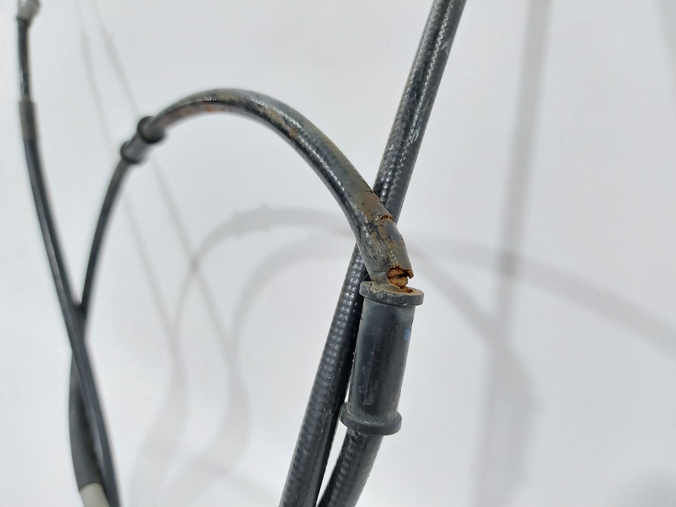 Malibu Трос гальма стоянки правий Chevrolet Malibu 2014-2016 23494625 Chevrolet Malibu 2