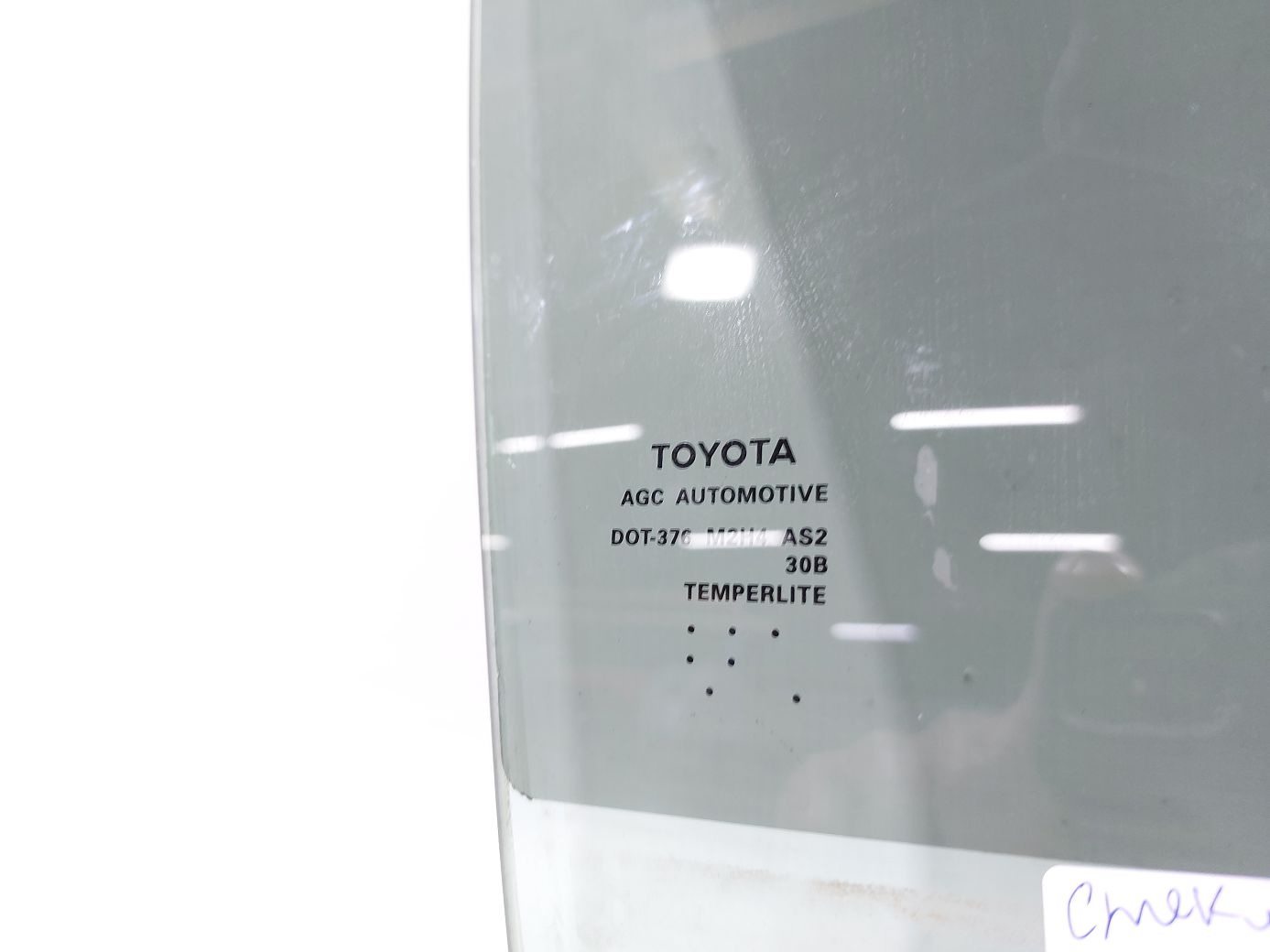 Camry Скло дверей задньої правої Toyota Camry 2015-2017 6810306260 Toyota Camry 3