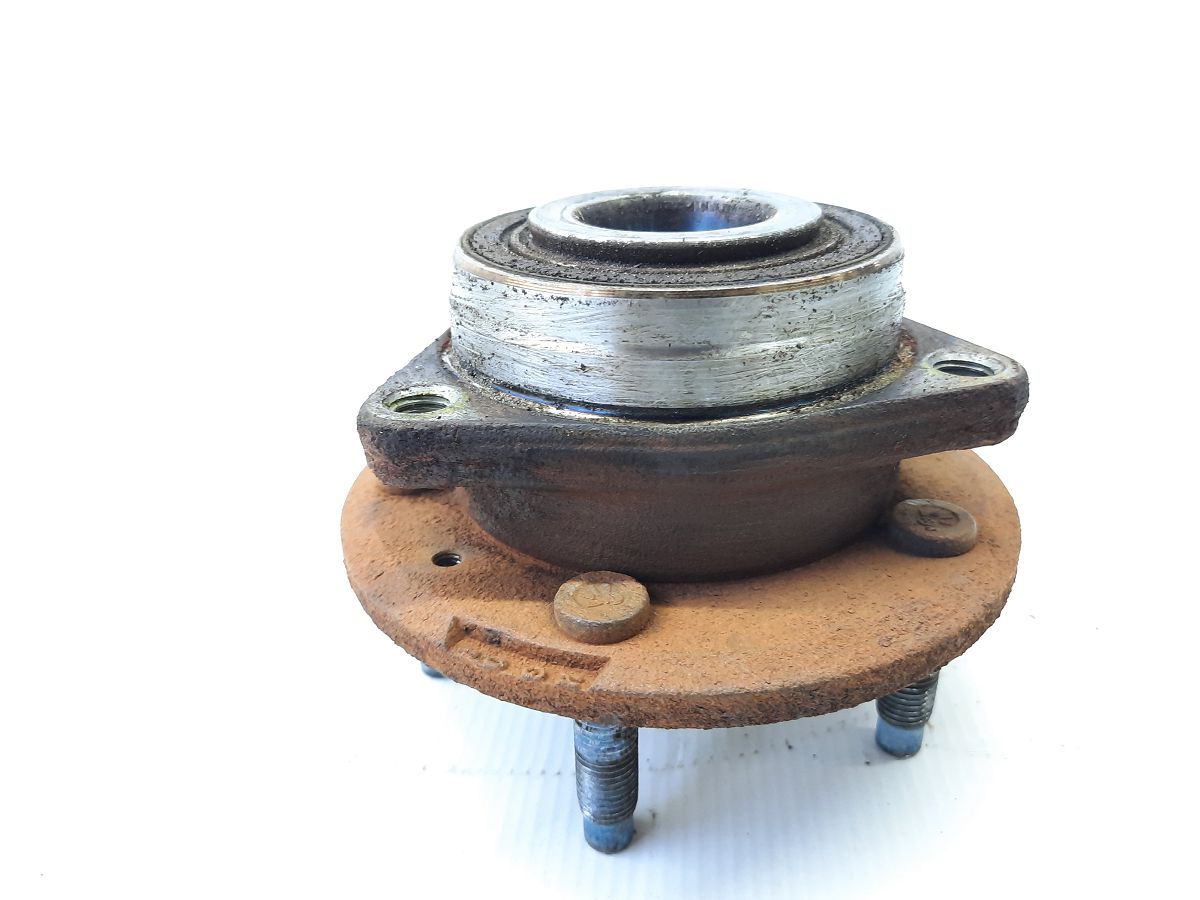 Ats Ступиця передня ліва/права Cadillac ATS 2013-2019 13585439 Cadillac ATS 15