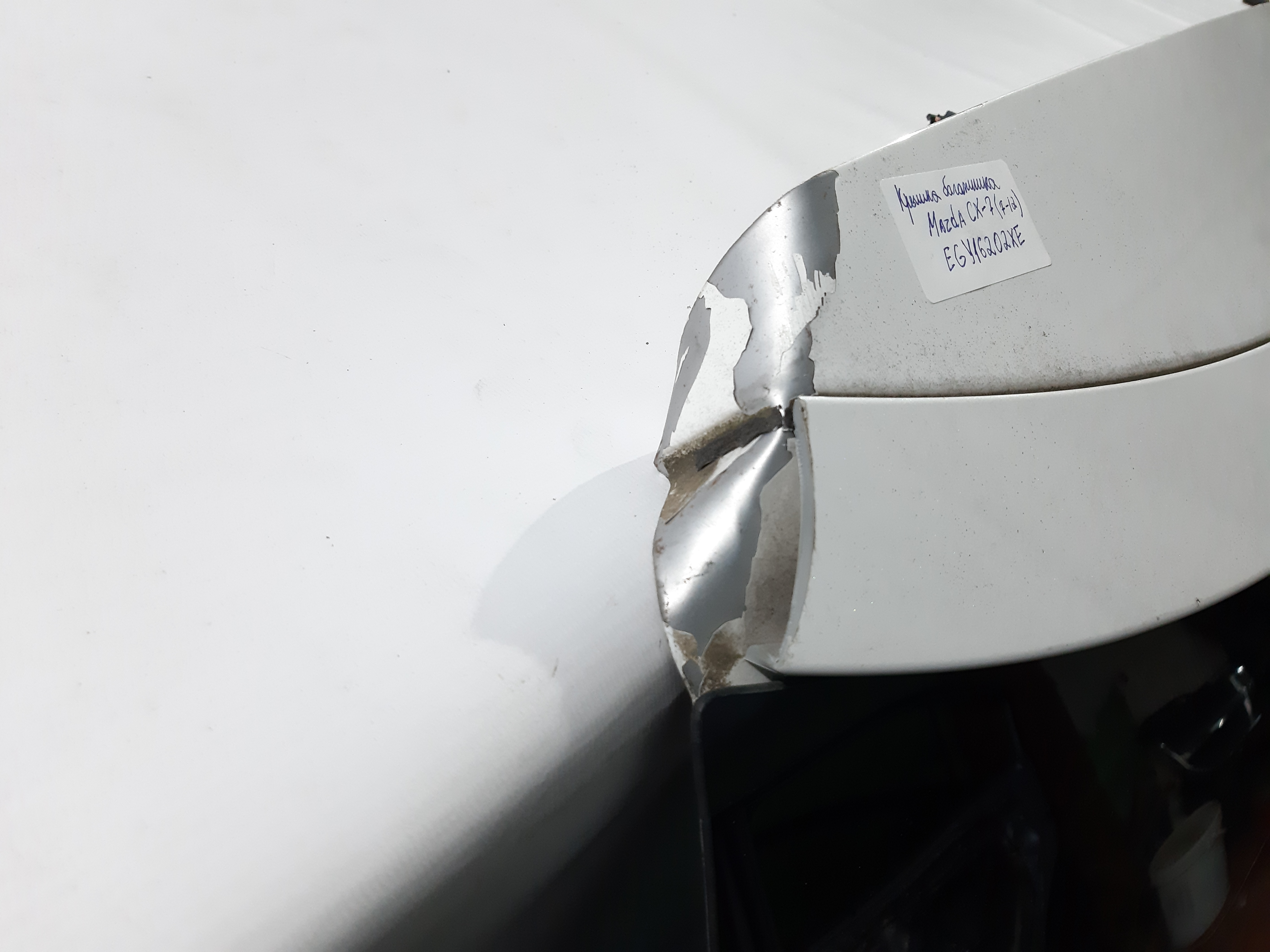 Cx-7 Крышка багажника голая Mazda CX-7 2007-2012 EGY16202XE Mazda CX-7 3