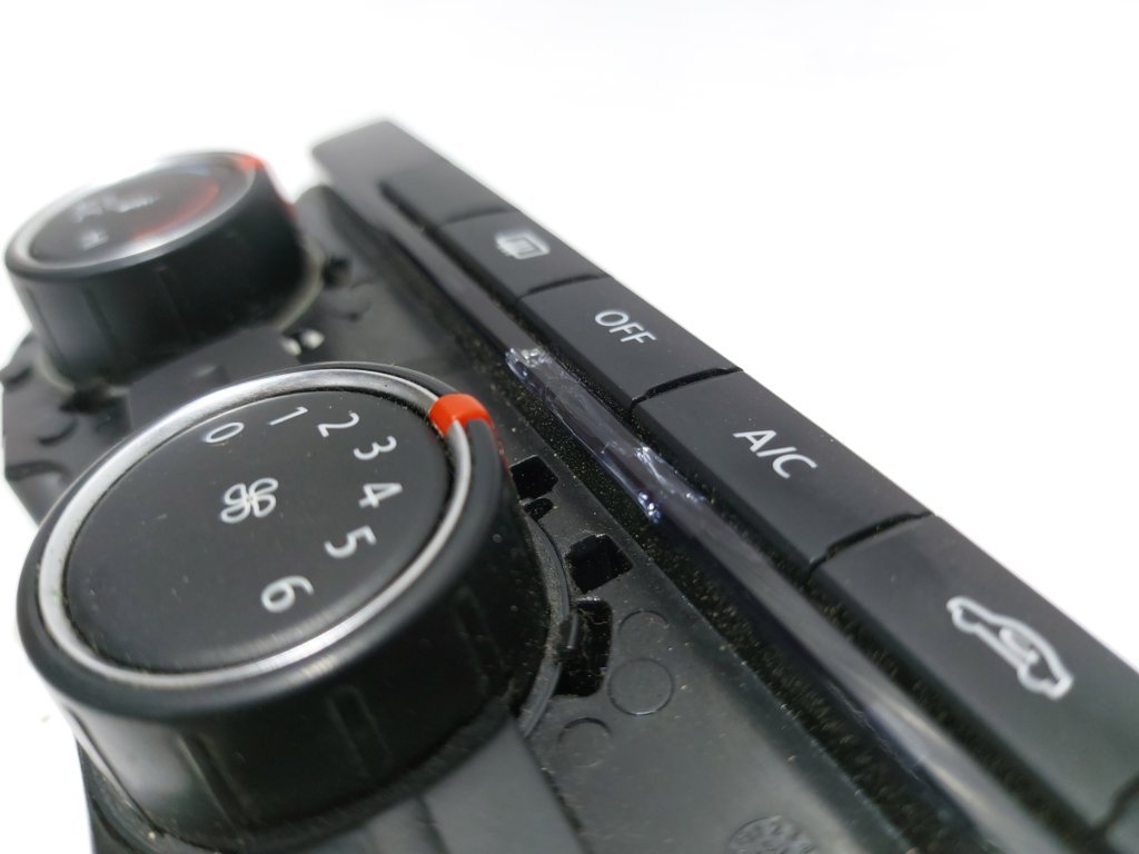 Passat s Кнопки керування клімат контролем Volkswagen Passat S 2012-2018 561907044AFIKY Volkswagen Passat S 9