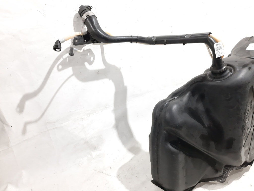 Passat s Бензобак с горловиной Volkswagen Passat S 2012-2016 561201055A Volkswagen Passat S 26