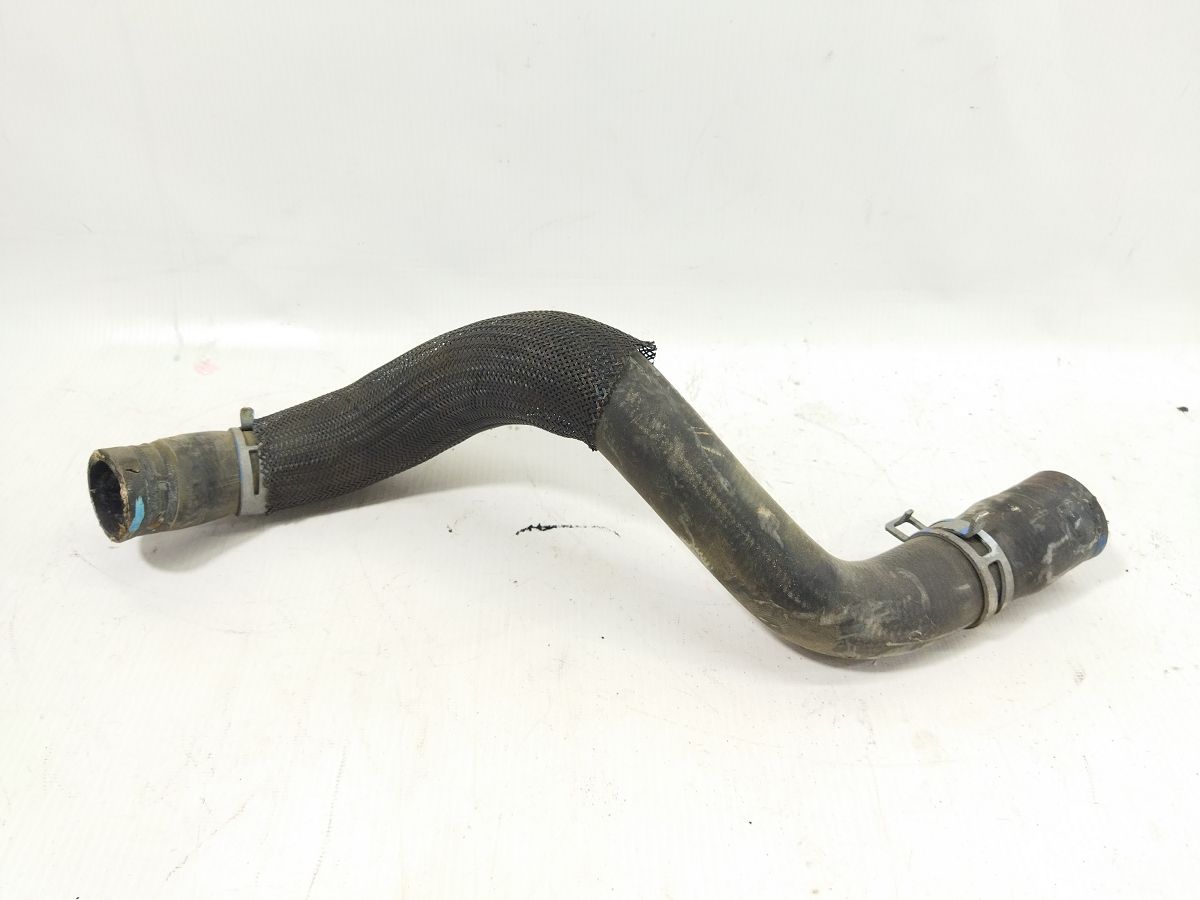 Ats. Патрубок охолодження правий Cadillac ATS 2013-2016 84128866 Cadillac ATS