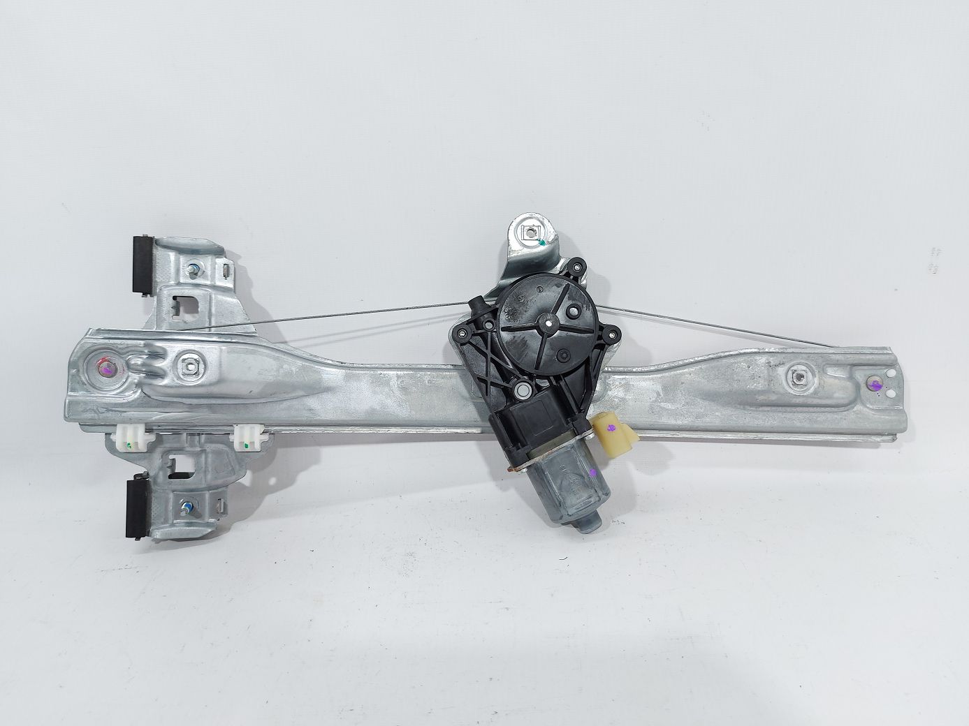 Cruze Склопідйомник дверей задньої лівої Chevrolet Cruze 2011-2012 95040057 Chevrolet Cruze 3