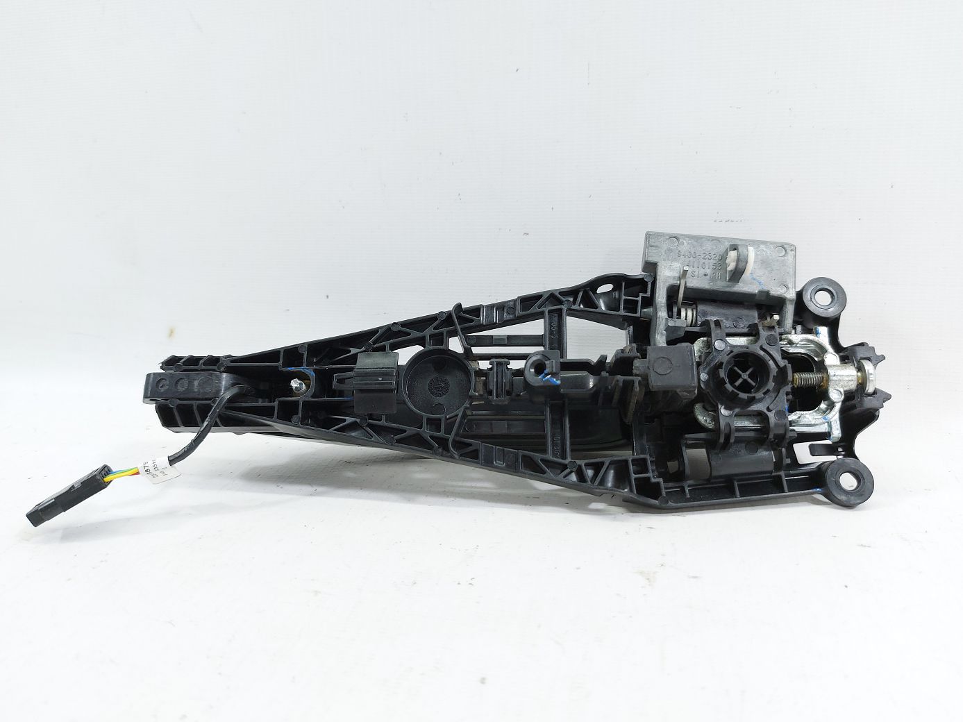 Trax Ручка наружная двери передней/задней левой/правой Chevrolet Trax 2015-2021 92233089 Chevrolet Trax 11