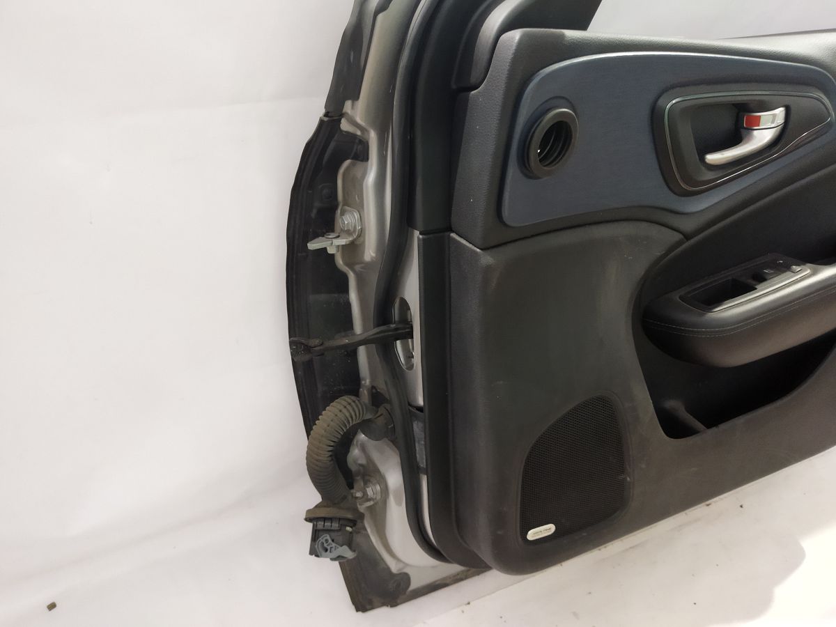 200 Двері передні права Chrysler 200 2015-2017 68248176AC Chrysler 200 12