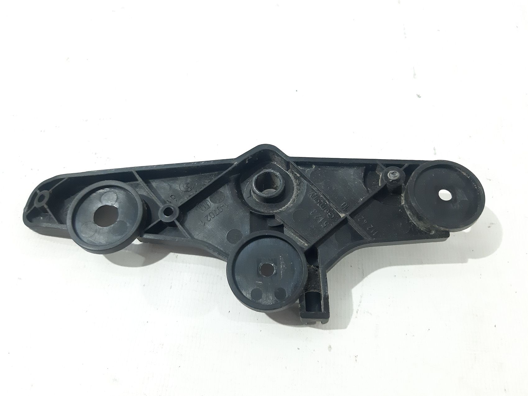 328i xdrive Кронштейн ручки открывания капота BMW 328i xDrive 2006-2018 51239150273 BMW 328i xDrive 4