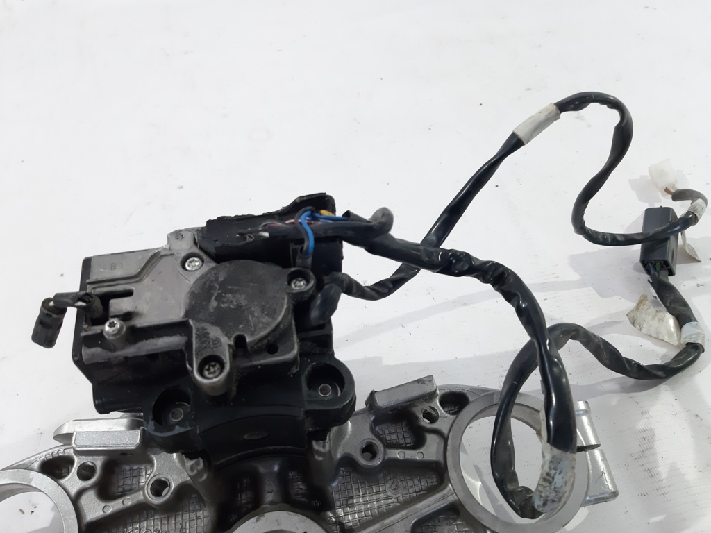 Gtr-1400 Замок запалювання Kawasaki GTR-1400 2010 270060601 Kawasaki GTR-1400 3