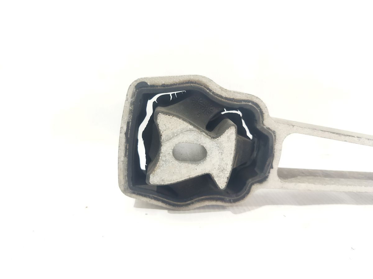 S60 Подушка двигателя задняя Volvo S60 2011-2018 31670126 Volvo S60 2